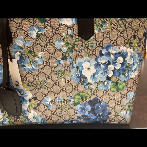 New Gucci Blooms GG Reversible Tote Bag Large - Picture 4 of 11